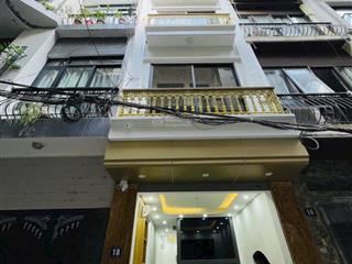 Bán nhà phố bạch đằng, hoàn kiếm, 38m2 thang máy, 5 tầng, ô tô vào nhà.  0975 960 ***.