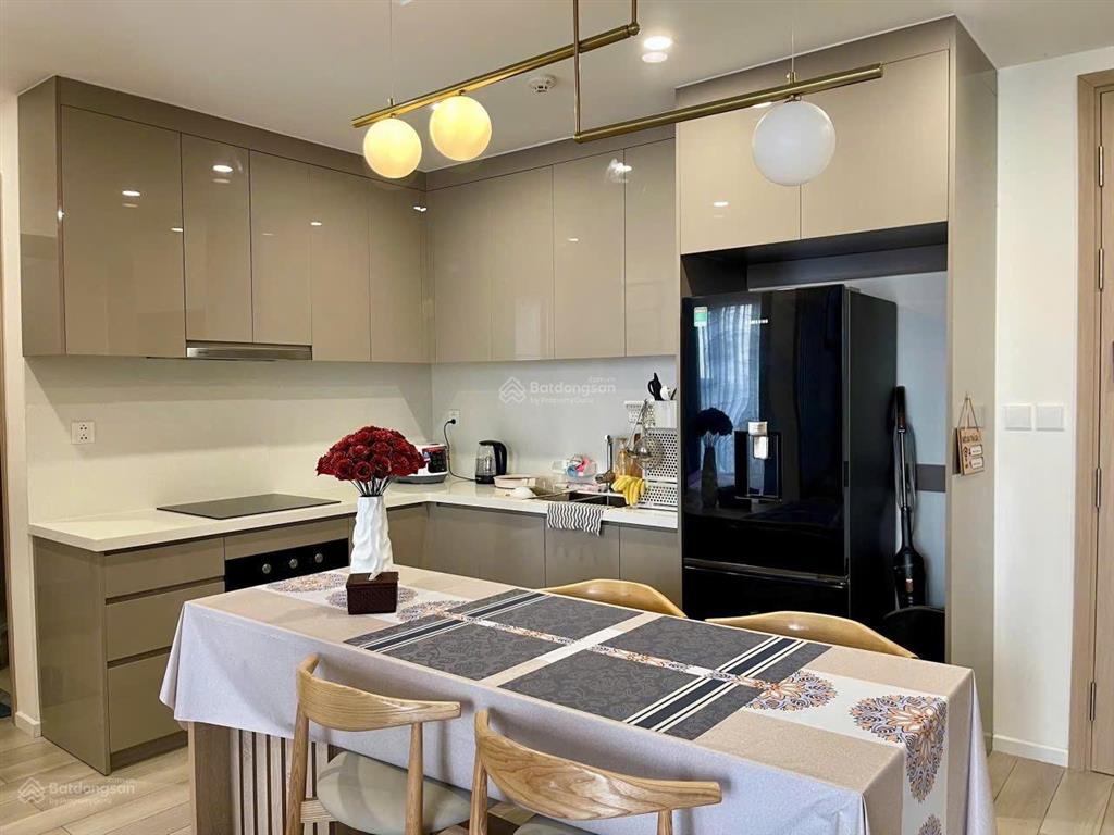 Cần bán căn hộ sân vườn 82m2 masteri center point vđ3, vinhomes q9, 5.2 tỷ