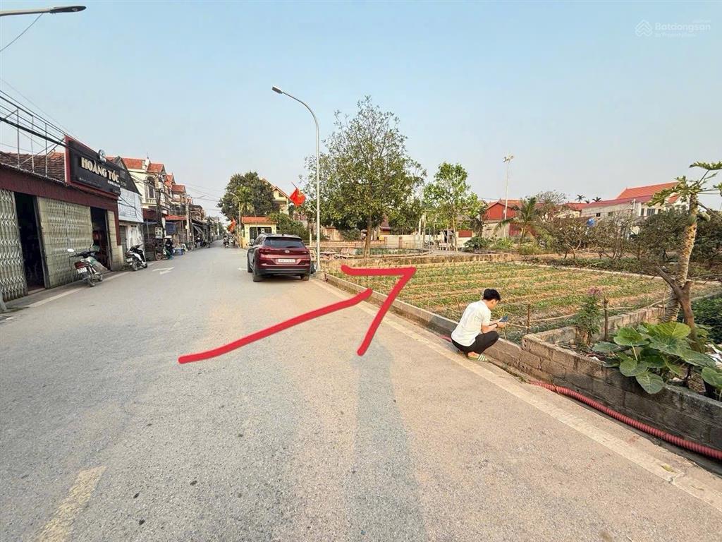 Lô góc 3 thoáng, đấu giá, đường 9m,dt132m2, mt 11m,văn giang, hưng yên, vành đai 4, đường di sản.