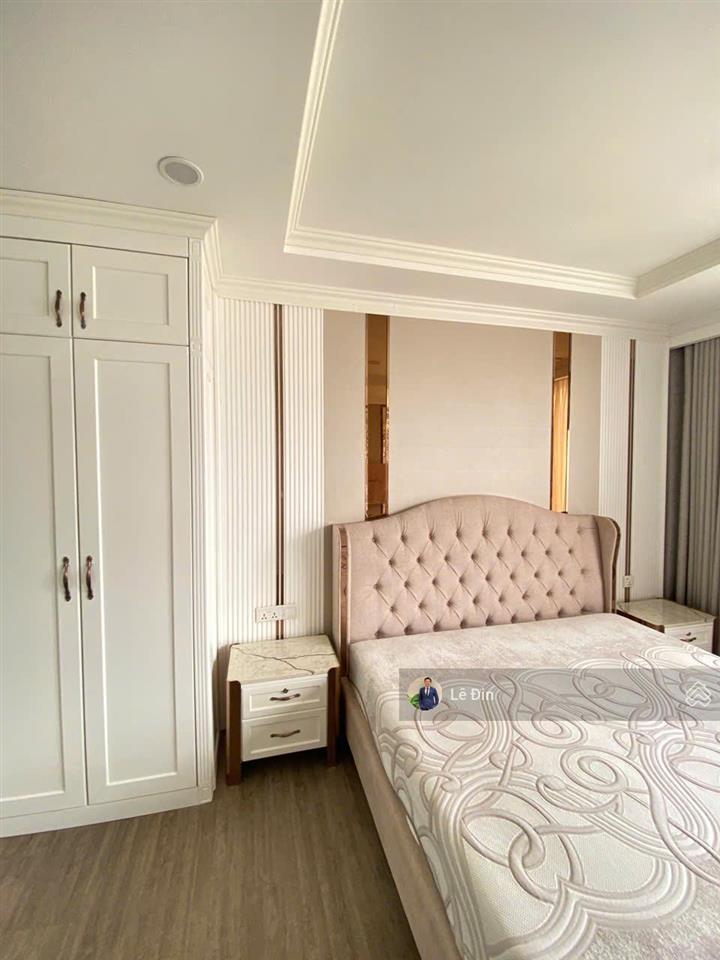Bán lỗ 1 tỷ 3pn kingdom 101 view quận 1 ngắm pháo hoa. full nt đã có sổ, giá đầu tư.  0989 723 ***