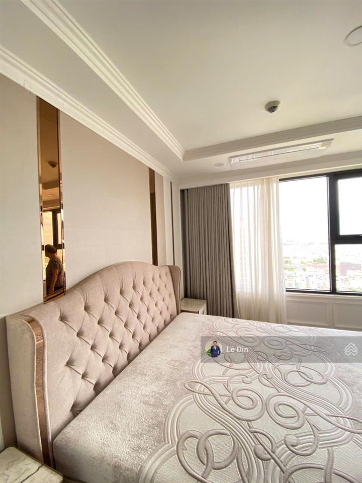 Bán lỗ 1 tỷ 3pn kingdom 101 view quận 1 ngắm pháo hoa. full nt đã có sổ, giá đầu tư.  0989 723 ***