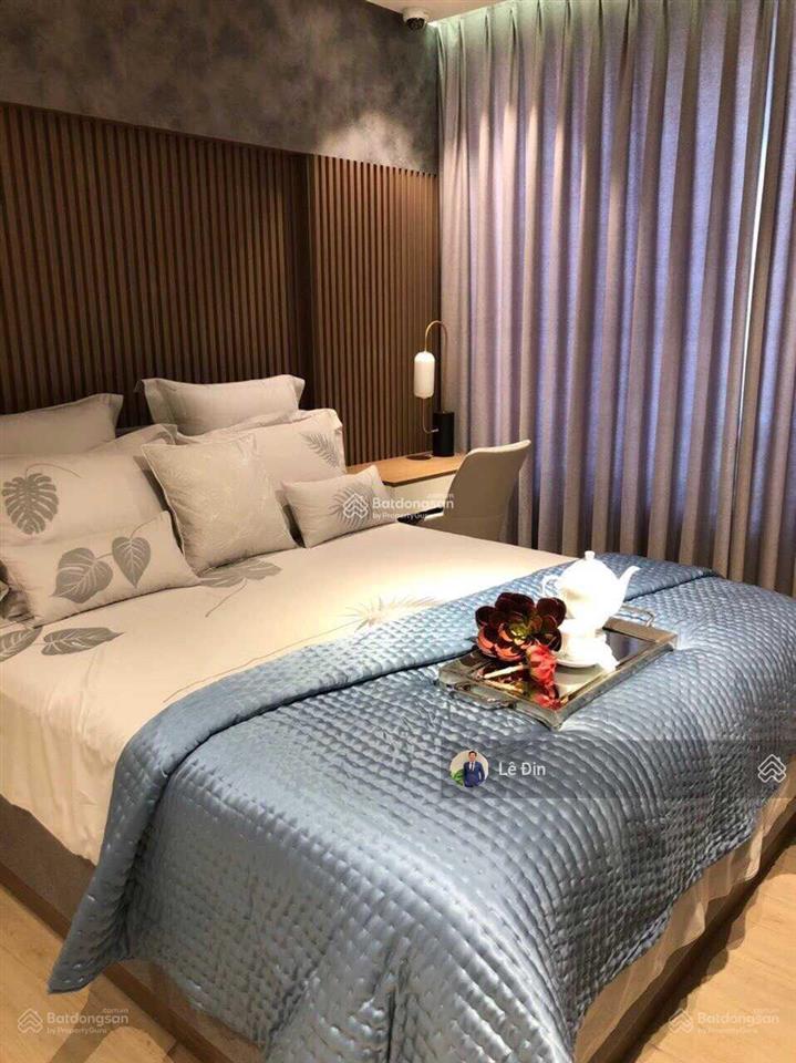 Chính chủ kẹt tiền bán gấp 2pn kingdom 101 quận 10, full nt có sổ, tầng đẹp view thoáng mát, mr đin