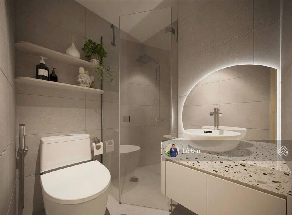 Chính chủ hạ giá thêm 5 triệu, 2pn kingdom 101 tầng view thoáng, full nội thất xách vali vào ở ngay