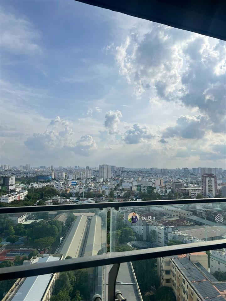 Chủ kẹt tiền cần bán lỗ căn hộ kingdom101, 73m2, full nội thất giá siêu rẻ.  0989 723 ***  mr đin