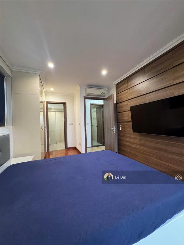 Kẹt bank bán nhanh giá đầu tư 2pn có sổ hà đô centrosa q10, view nhìn toàn cảnh tp.  0989 723 ***