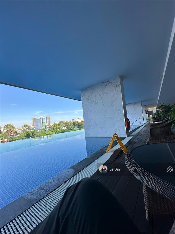 Pkd kingdom 101 quận 10 2pn view q1 căn có sổ, giá mua ở và đầu tư hợp lý mr lê đin