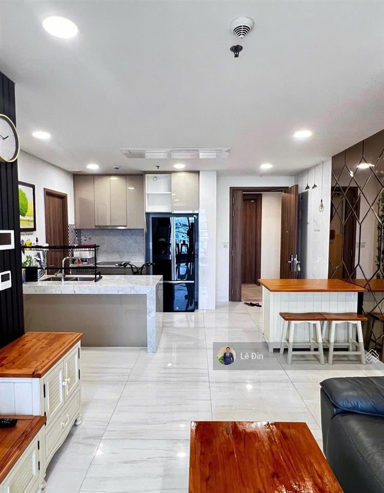 Tổng hợp nhiều căn 2pn kingdom 101 bán rẻ hơn giá thị trường, đã có sổ, bank hỗ trợ vay 70% giá trị