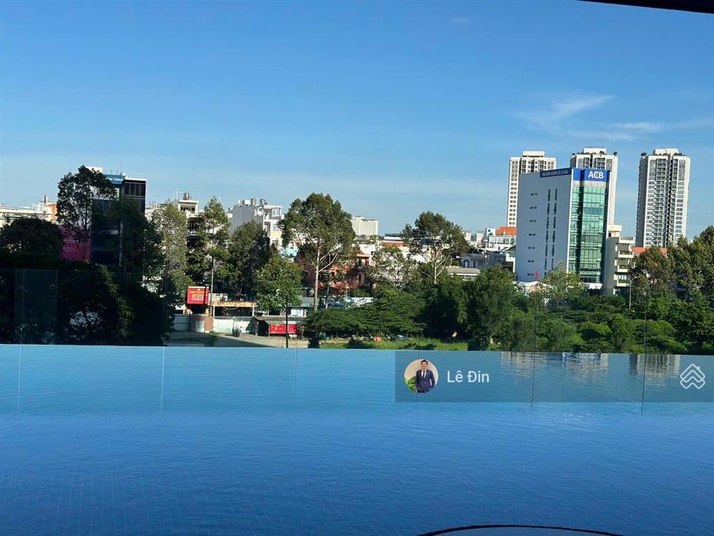Chính chủ giảm 1 tỷ bán gấp 2pn 2wc kingdom 101 q10,full nt có sổ, tầng đẹp view thoáng mát, mr đin