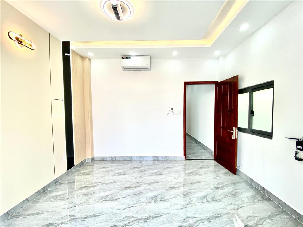 Nhà 80m2 1/ thới an 16  4m x 20m đúc 1 trệt 2 lầu hxh tận nhà