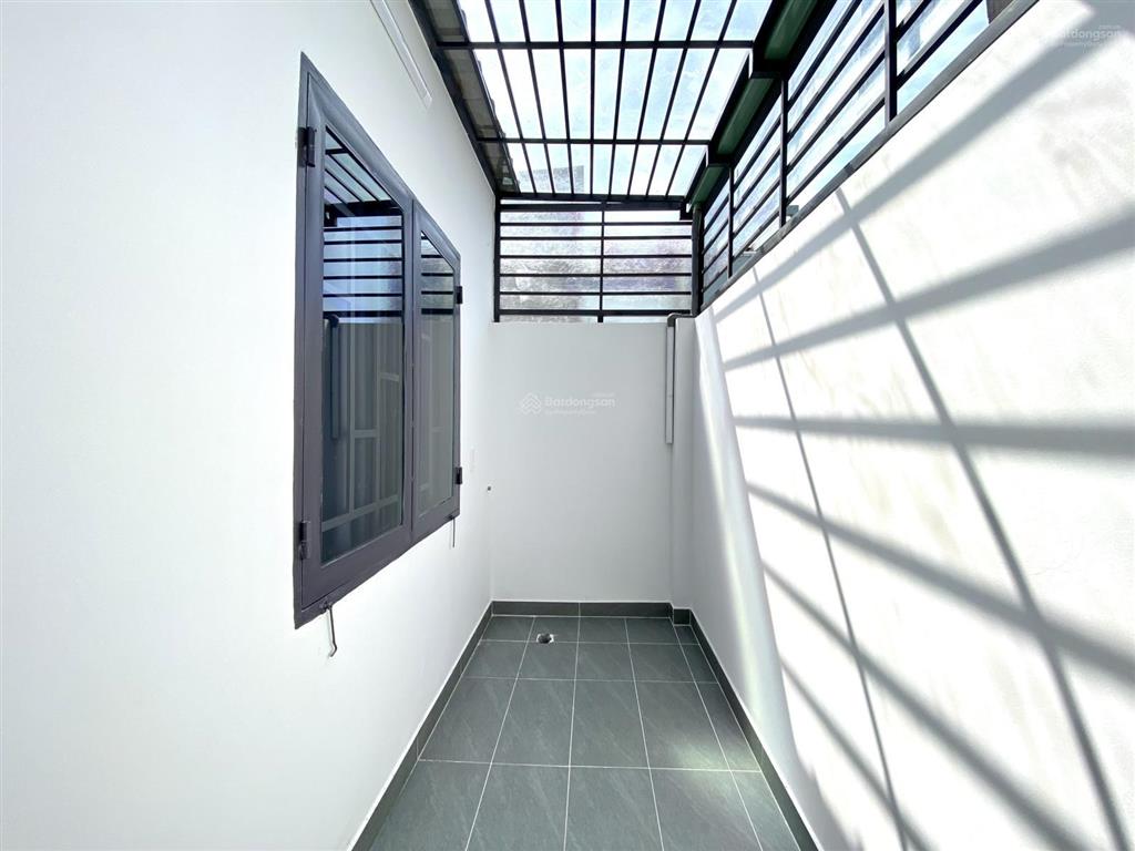 Nhà 80m2 1/ thới an 16  4m x 20m đúc 1 trệt 2 lầu hxh tận nhà