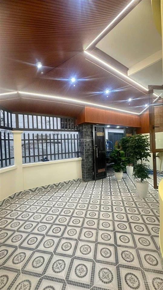 Nhà dt khủng 8,3m nở hậu 9mx13m đúc 2 tầng lầu full nội thất  ngay thới an