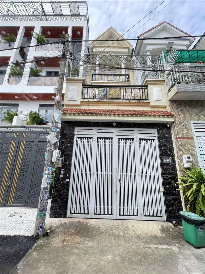 Nhà phố 1/ đường 6m  ngang 4m x 17m 68m2 đúc 1 trệt 2 lầu