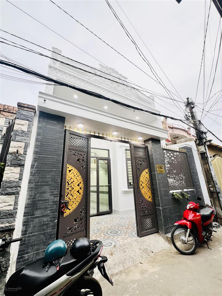 Nhà mới, đẹp sổ riêng, 6 x 18m, trệt, lửng, 4pn, 3wc. ngay công an, metro q12 giáp ranh gò vấp
