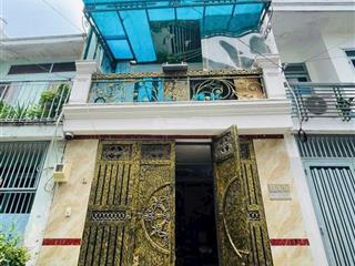 Nhà sổ riêng, vị trí đẹp, hẻm nhựa xe hơi, 2pn, 2wc, ngay bệnh viện q12  tô ký  giáp gò vấp