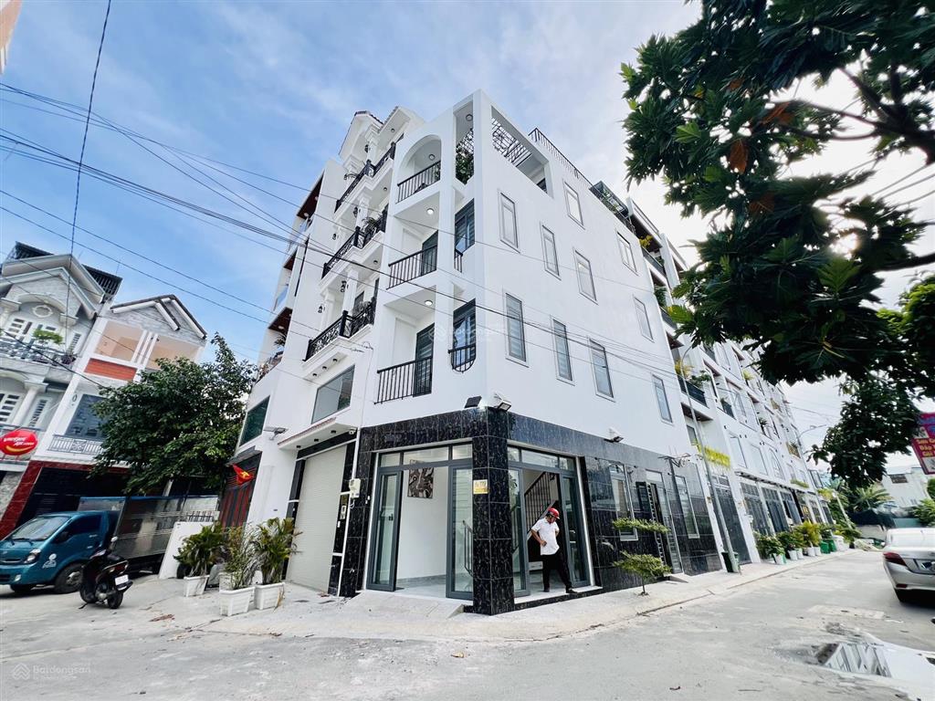 Nhà phố sổ riêng, mt kinh doanh, 8m nhựa thông. 3 lầu. vị trí đẹp ngay metro, công an q12 giáp gv