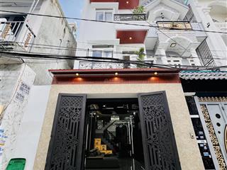 Nhà phố đẹp sổ riêng, nội thất cao cấp. hẻm xe tải thông, ngay bệnh viện q12, giáp ranh gò vấp.