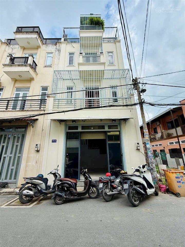 Nhà mt kinh doanh hẻm 91 thạnh xuân 33. ngay hà huy giáp sát ngã tư ga nhà 2 lầu 4pn, 4wc. xe tải.