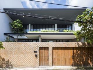 Cho thuê biệt thự 240m2, 27 trần nhật duật, quận 1 chỉ 65 triệu
