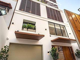 Bán chdv 4 tầng đẹp mt đường nội bộ quốc hươngthảo điền quận 2 ngang 8,3m giá 18.5 tỷ hđt35tr/th