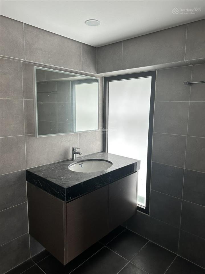 Bán căn hộ 65m2, 2 tầng duplex cạnh times city, tầng thoáng view đẹp, mát mẻ, nội thất đầy đủ
