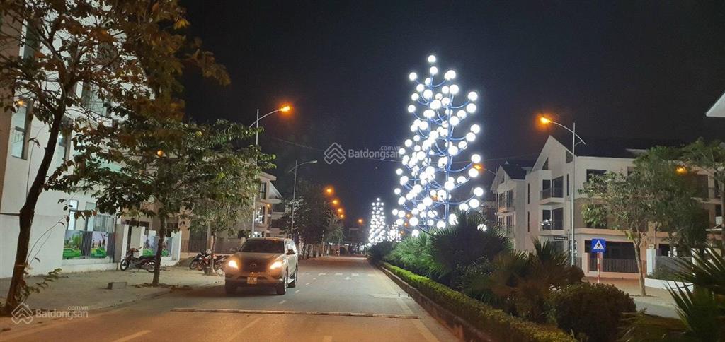 Cần bán gấp biệt thự an vượng, dt 225m2. gần đường đôi 28m và lê quang đạo giá đầu tư  0983 983 ***