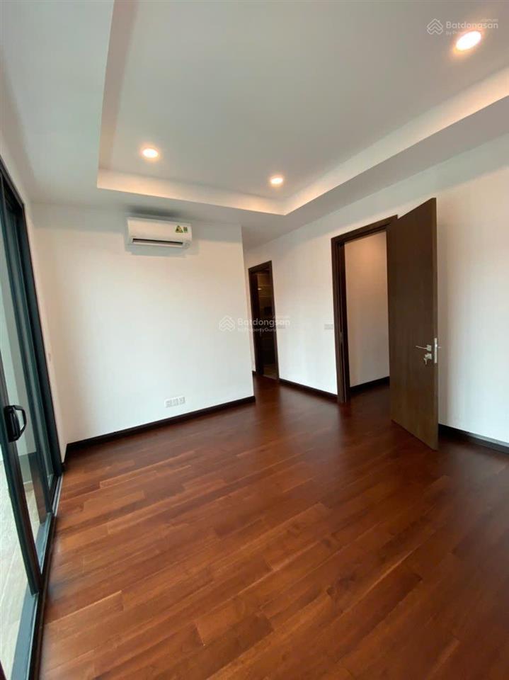 Cần bán liền kề the masion. diện tích 154m2. hoàn thiện full nội thất.  0983 983 ***