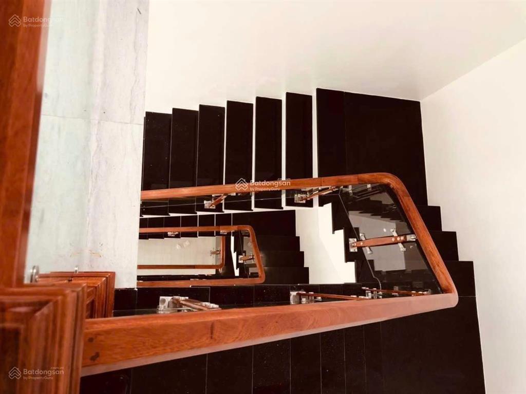 Bán gấp biệt thự dương nội. kết nối lê quang đạo kéo dài và vin smat city.  0983 983 ***