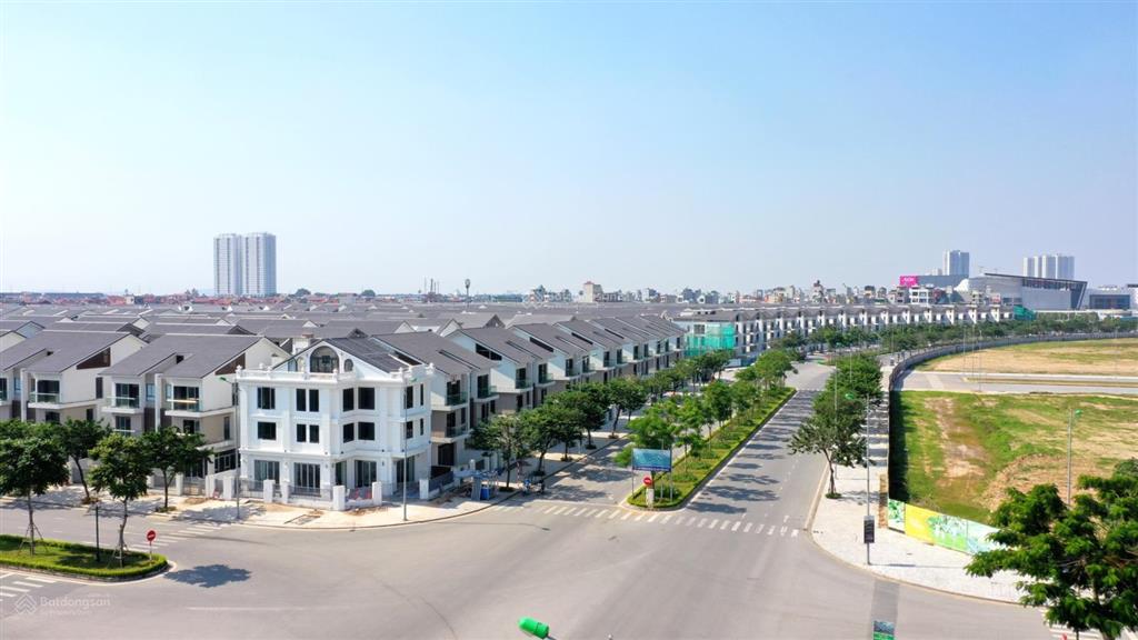 Cần bán biệt thự dương nội. hướng đông nam. sổ đỏ sẵn sàng giao dịch.  0983 983 ***