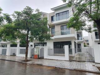 Chính chủ cần bán gấp căn b01.06 an vượng villa. dt 189m2. hướng tây bắc. đường rộng 17.5m