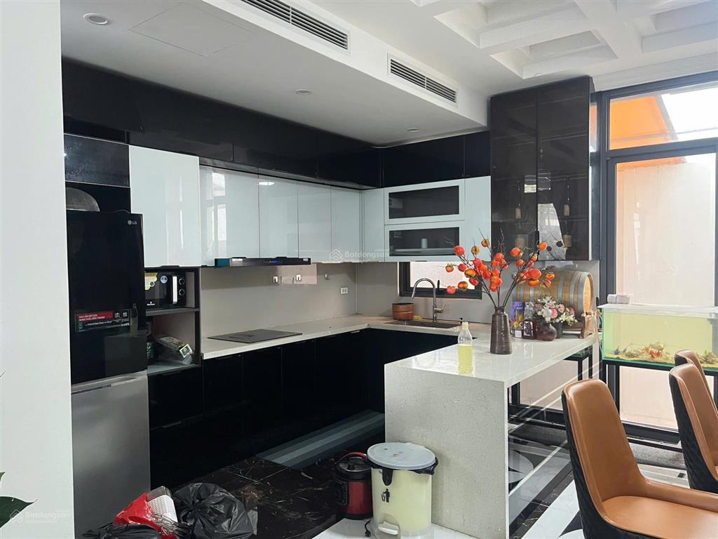 Cho thuê biệt thự dương nội. hoàn thiện full nội thất.  0983 983 ***