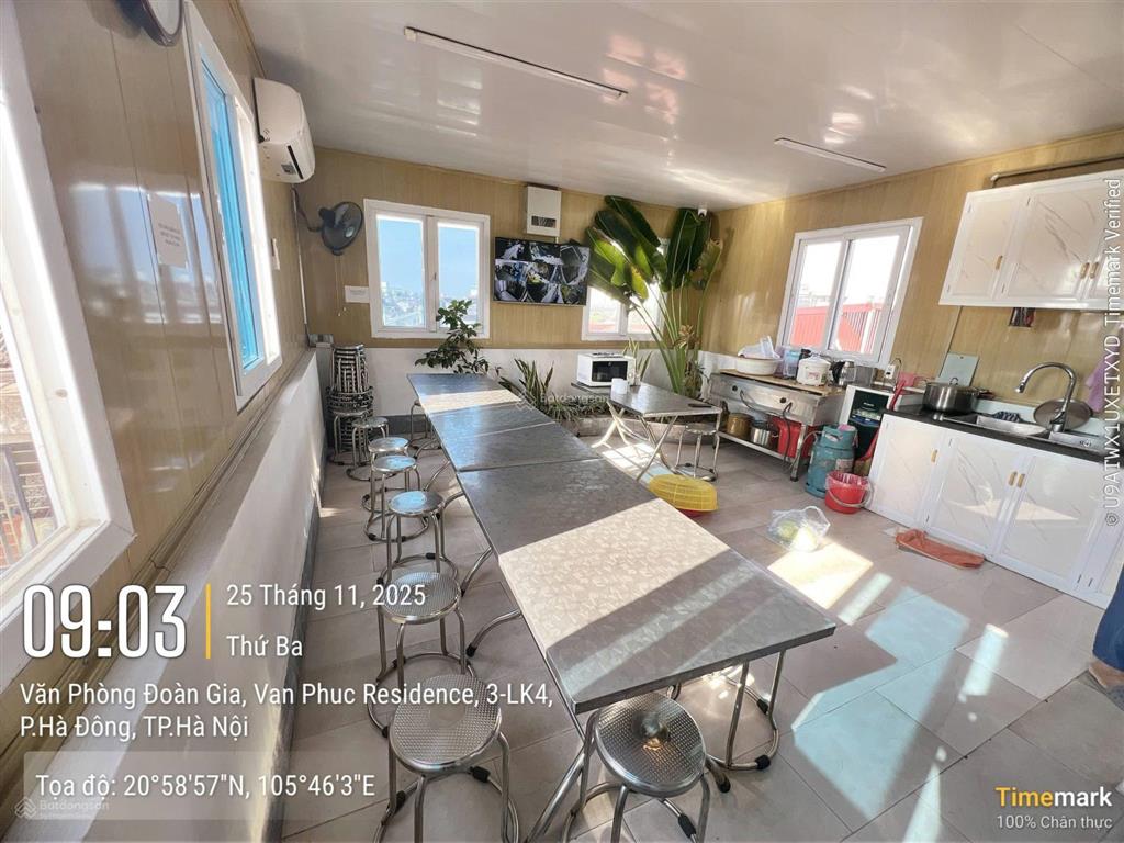 Cần bán gấp toà nhà văn phòng kđt simco sông đà vạn phúc hà đông.  0983 983 ***