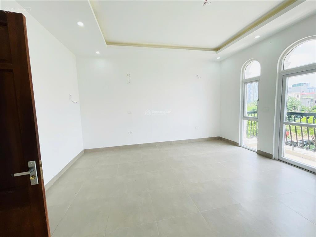 Cho thuê liền kề luis đại mỗ.nhà mới hoàn thiện. 0983 983 ***