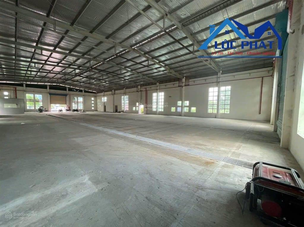 Bán xưởng 5000m2 tại kcn biên hòa giá chỉ 1,36 triệu đô (khoảng 34 tỷ 700 triệu vnd). 0933 725 ***