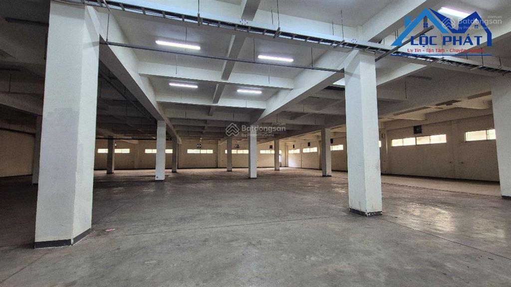 Bán nhà xưởng tại kcn long thành gần 16500m2 đã đóng hạ tầng 1 lần  0933 725 ***