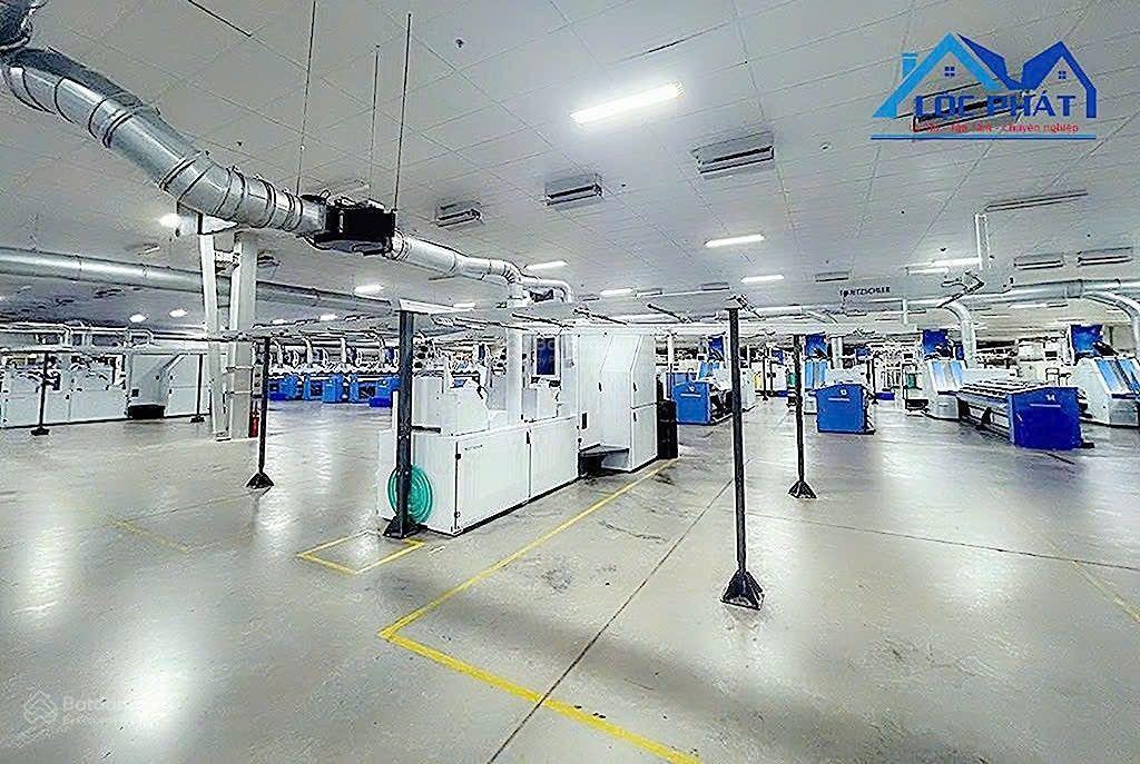 Bán nhà xưởng 40000m2 tại kcn việt nam  singapore đã trả tiền 1 lần giá 13 triệu đô  340 tỷ