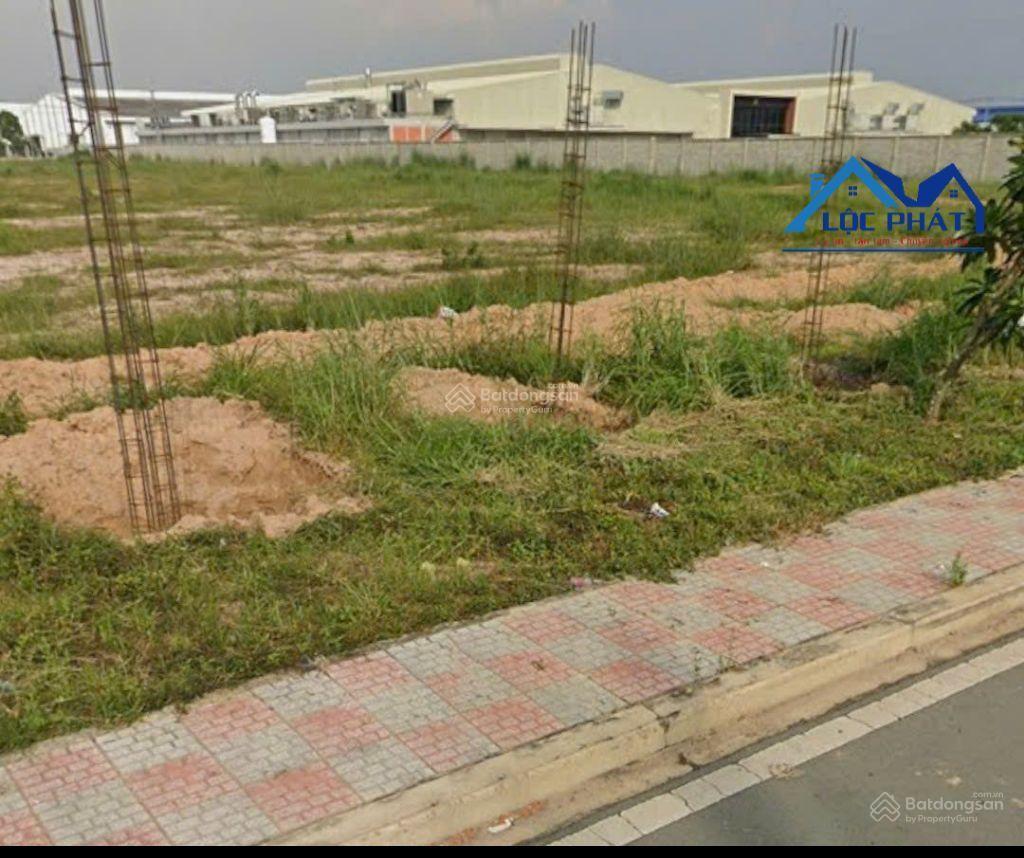 Bán đất kcn long thành hơn 1,5ha giá 71 tỷ.  0933 725 ***