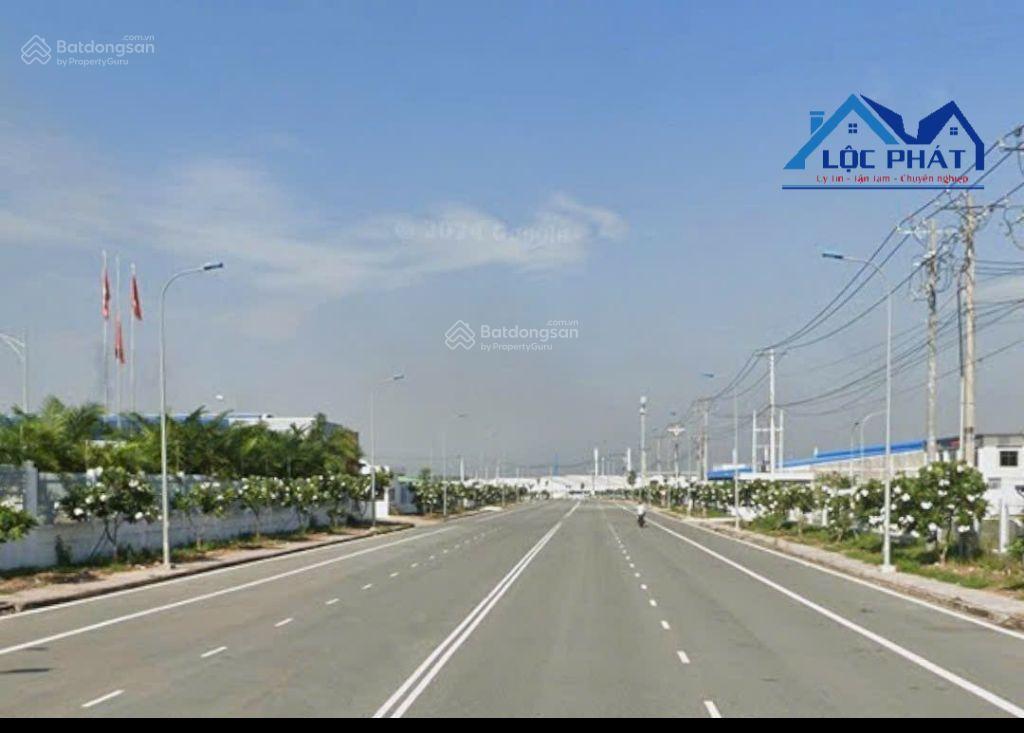 Bán đất kcn long thành hơn 1,5ha giá 71 tỷ.  0933 725 ***