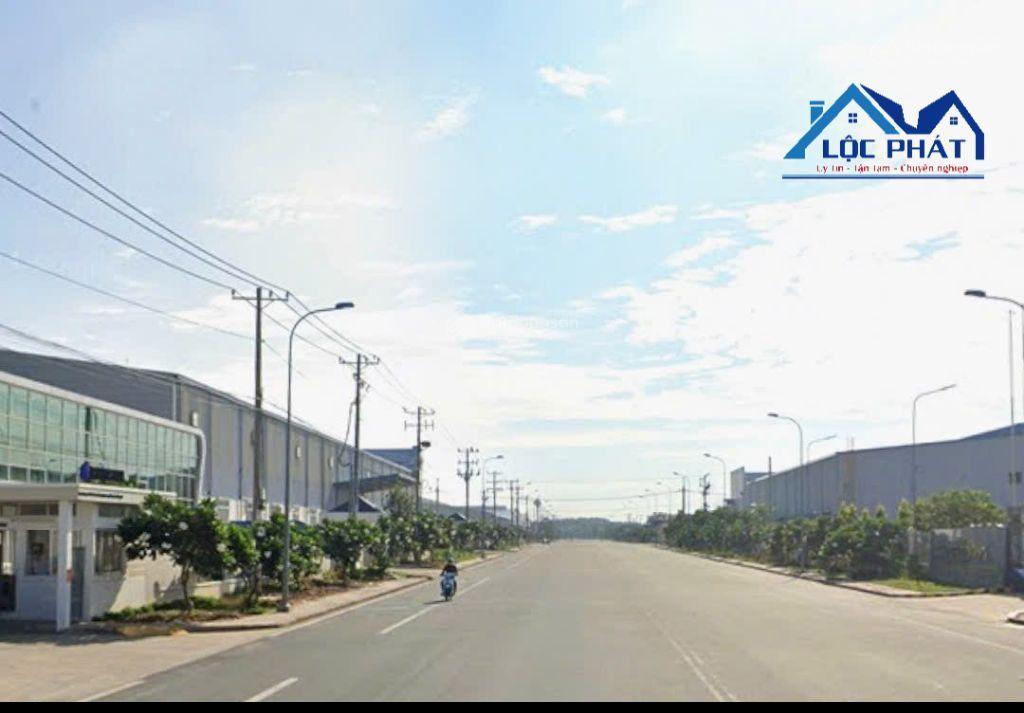 Bán đất kcn long thành hơn 1,5ha giá 71 tỷ.  0933 725 ***