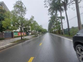 Cần bán gấp bt sunny garden sài sơn. dt 300m2, mt 16 xây 4t. giá 36,5 tỷ.