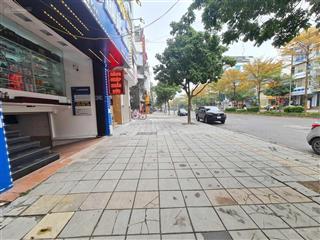 Bán nhà mp nguyễn phong sắc. dt 50m2 x 5t, mt 4,5m. giá 33,5tỷ.