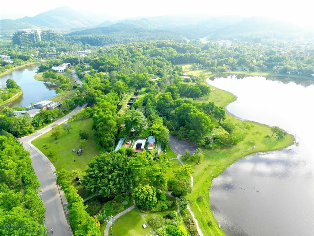 Bán bugalow đáng yêu nhất flamingo đại lải, sân sườn rộng, không gian hưởng thụ tuyệt đỉnh