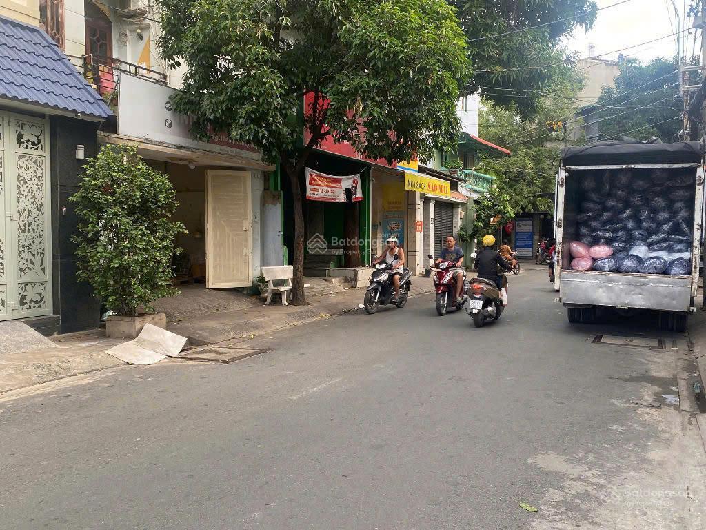 Bán nhà mặt tiền đường phan sào nam, p.11 tân bình. dt 4.7x20m, giá chỉ 16.5 tỷ