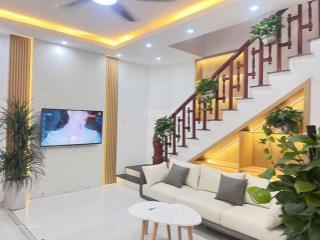 Bán nhà 3 tầng dt 39 m2. thổ cư sổ đỏ. xã la phù hoài đức hn gần đường vành đai 4