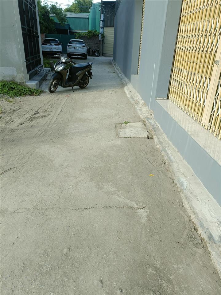 Cần bán 50m2 đất thổ cư. đường ôtô, mt 4m, hậu 4 m. tại la phù xã an khánh. áp sát khu đt lê t.tấn