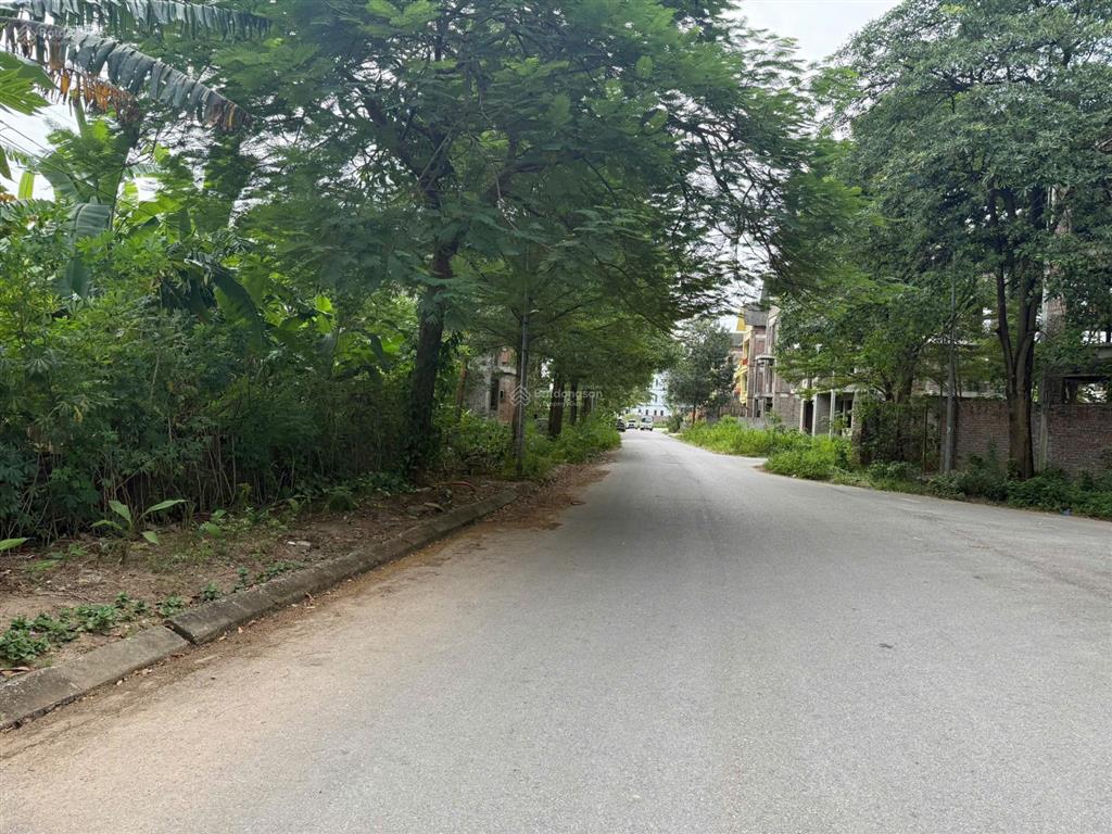 Bán 298m2 đất tặng nhà 3 tầng kđt hà phong 3 mặt thoáng, view hồ, cạnh sườn là công viên