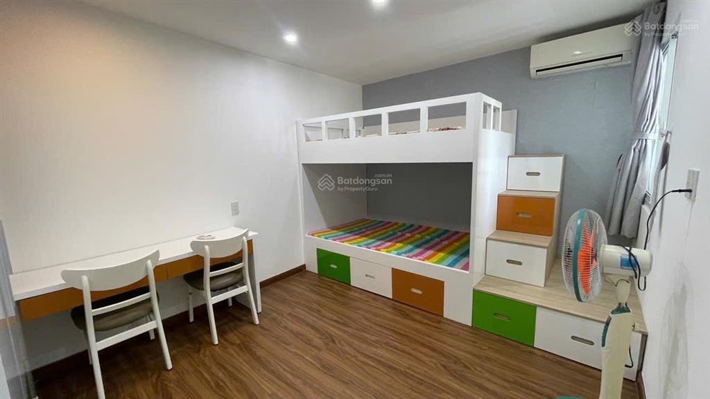 Bán căn hộ ct1 vcn phước hải 2 ngủ với 72,2m2 view hướng đông nam mát mẽ giá chỉ 3.65 tỷ
