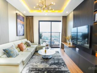 Căn góc 3pn  104m2 full đồ, view sông và cầu, tầng trung số đẹp  đã có sổ đỏ, sẵn sàng giao dịch.