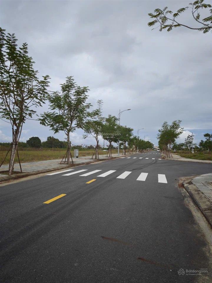 Đất nền khu đô thị hoàng gia thanh hà, đường rộng 15m5, giá cam kết rẻ nhất khu vực