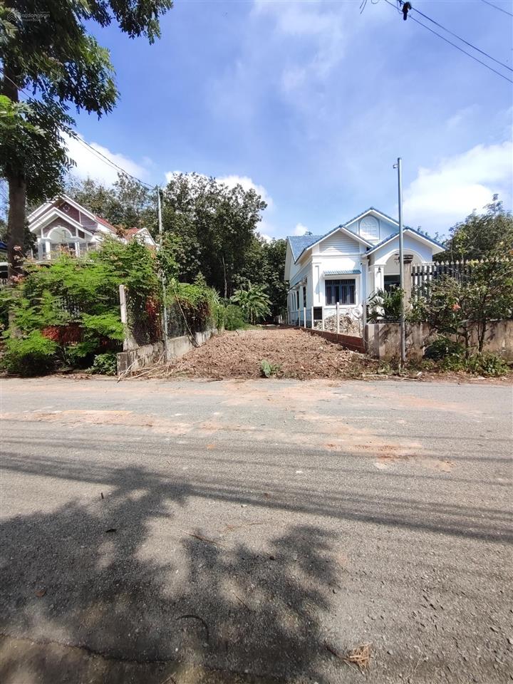 Mặt tiền hòa lợi 007, gần tiểu học an lợi, dt 144m, thổ cư 60  giá 1 tỷ 350 triệu