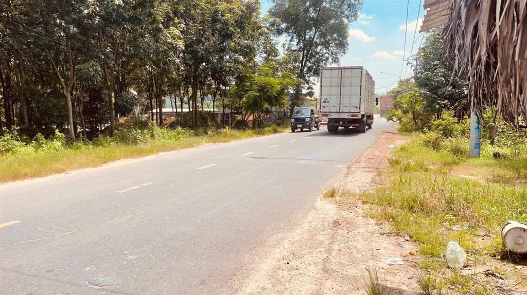 Đất mặt tiền trần đại nghĩa, dt 10*50m, thổ 160m2  giá 5.4 tỷ